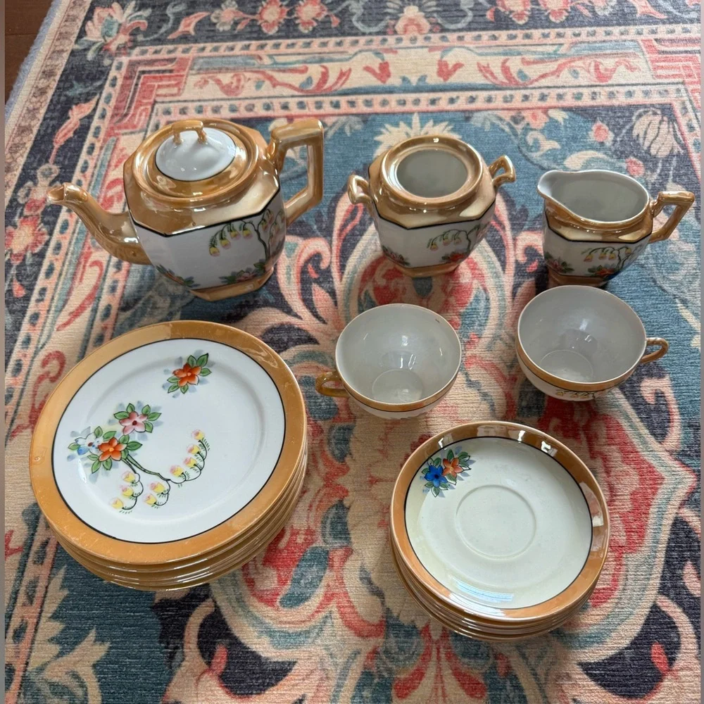 TRICO Hand Painted Elegant Gold and White Tea Set